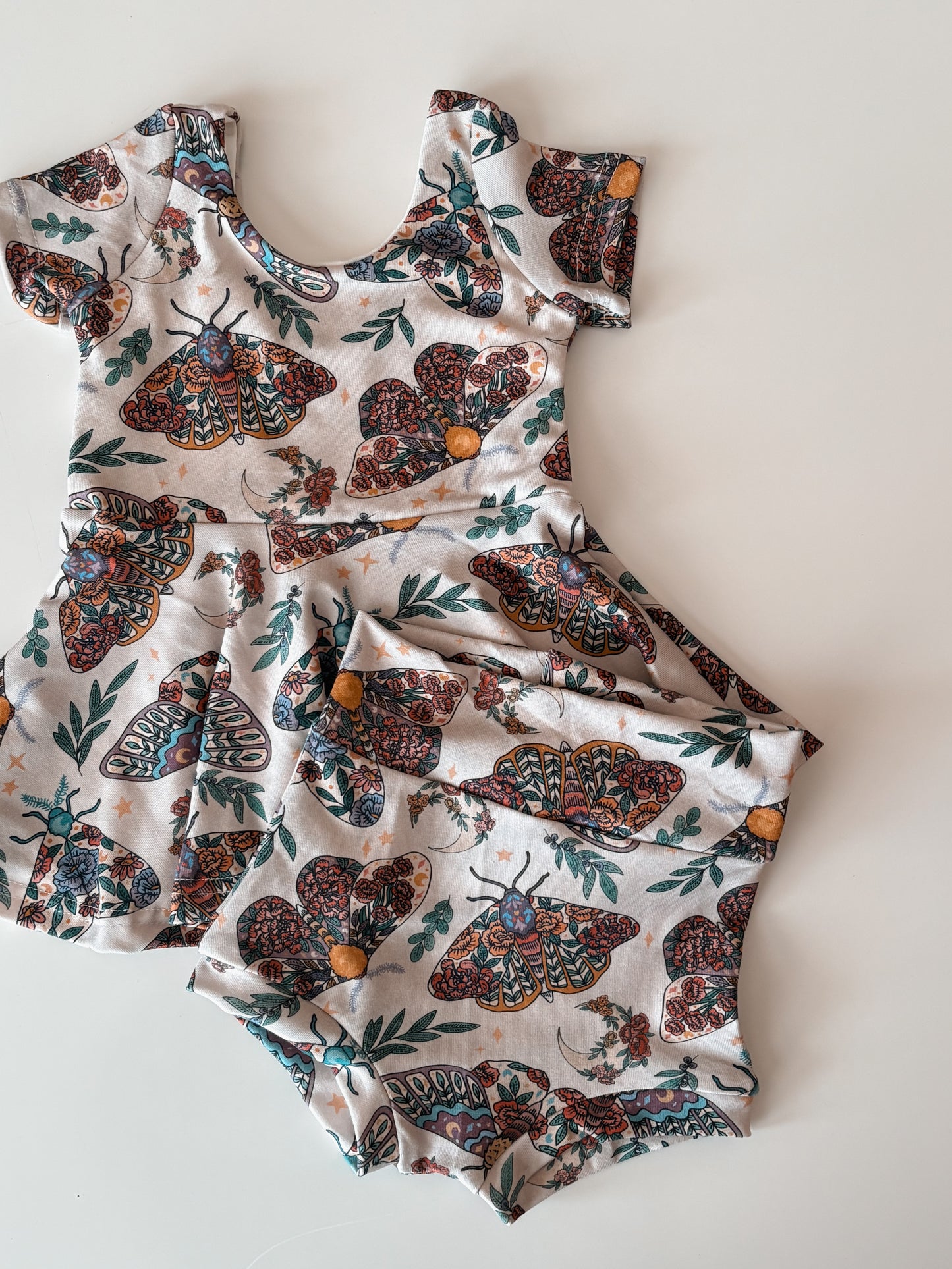 12/18m Peplum + Bummies set